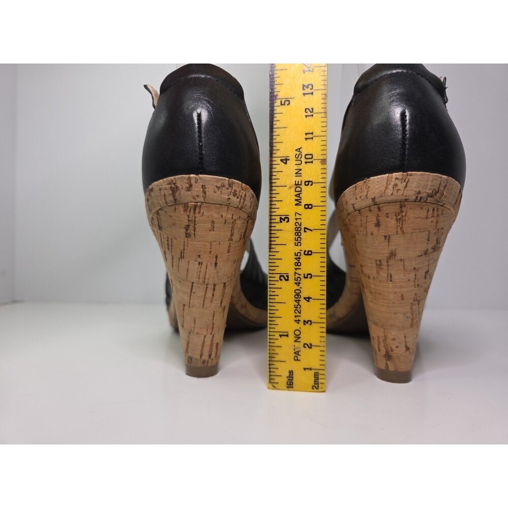 Kenneth Cole Reaction SwingDance black Leather PeepToe cork heel Buckle Sz 7.5 - Picture 4 of 7